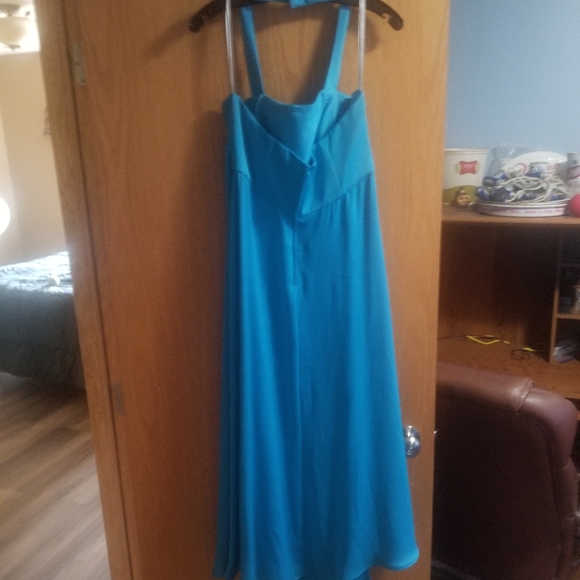 Wedding dress! Great material, Comfortable! - Picture 3 of 4